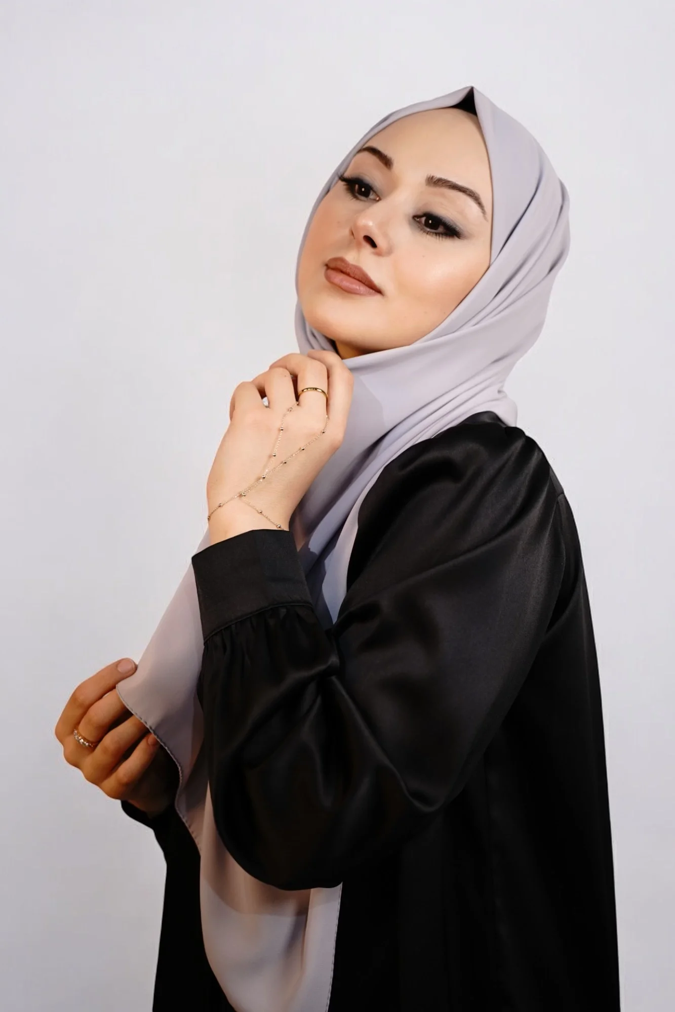 Medine İpeği Lüks Seri - Açık Gri